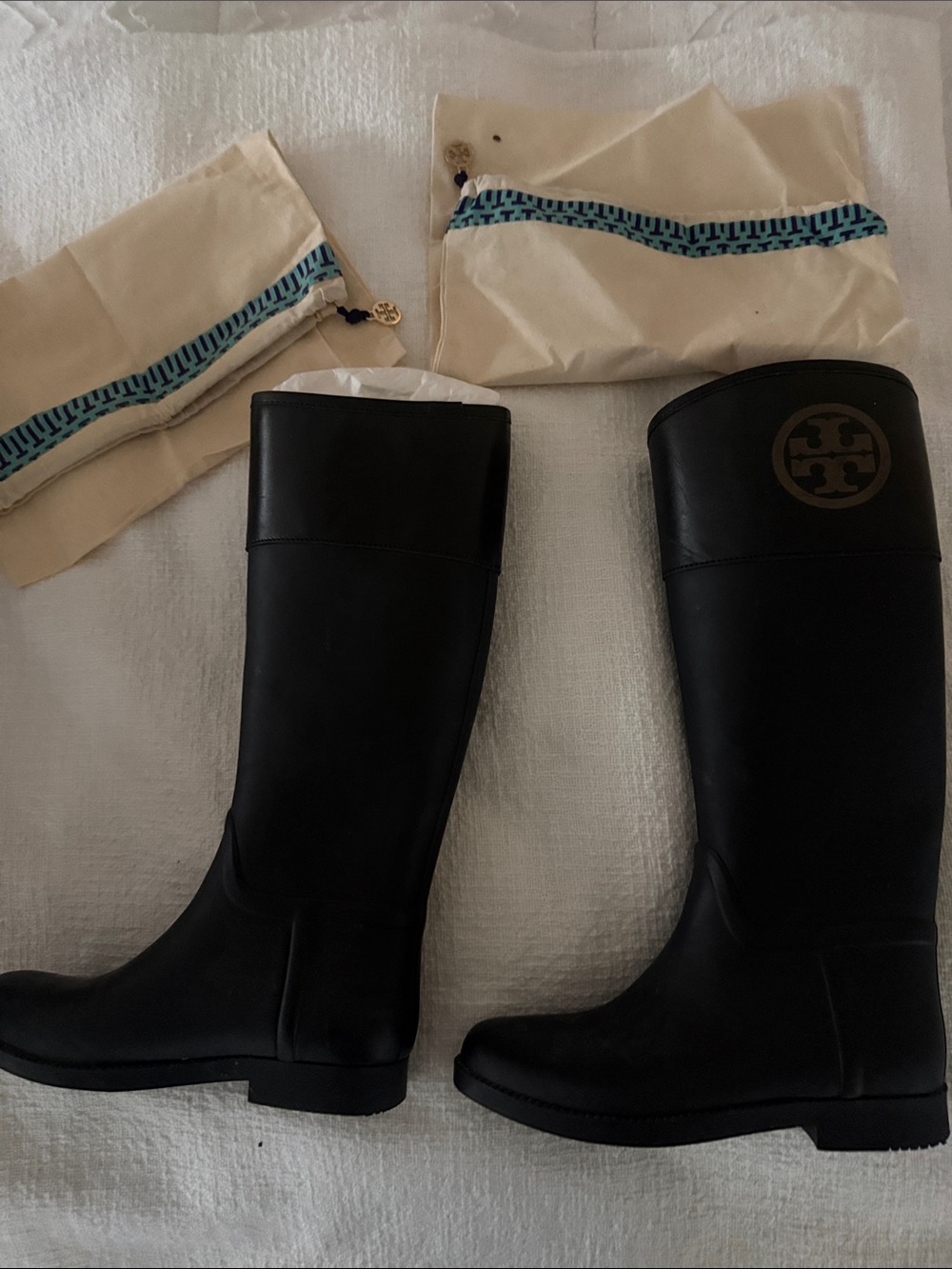 Stylist rubber boots